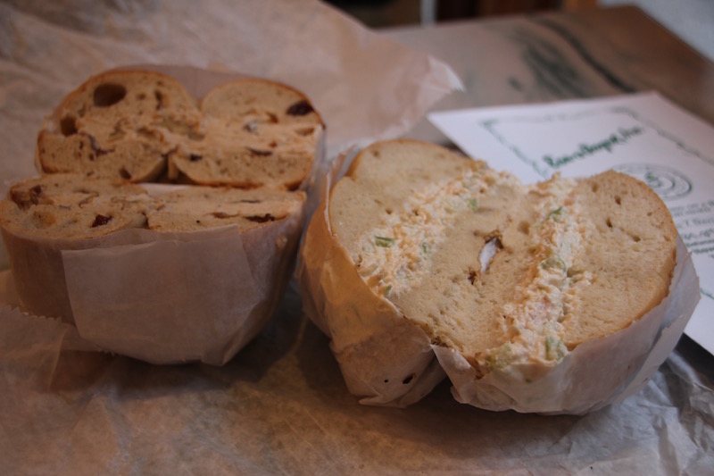 Ess-a-Bagel(エッサベーグル)