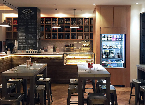 The Plaza Food Hall プラザフードホール