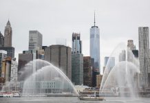 ニューヨークの新しい交通機関、NYCフェリーが登場 NYC Ferry