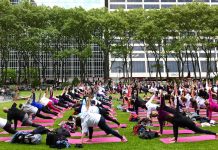 ブライアントパークのヨガ教室2019 ヨガ ブライアントパーク