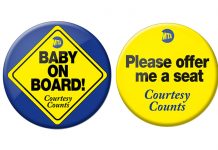 ニューヨーク地下鉄の新キャンペーン – NYでもマタニティマーク配布が試験的にスタート mta button