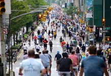 パークアベニューでエクササイズ。サマーストリート2019 summer streetサマーストリート