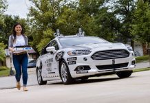 ドミノピザとフォード 自動運転車の宅配実験をスタート ドミノピザとフォード
