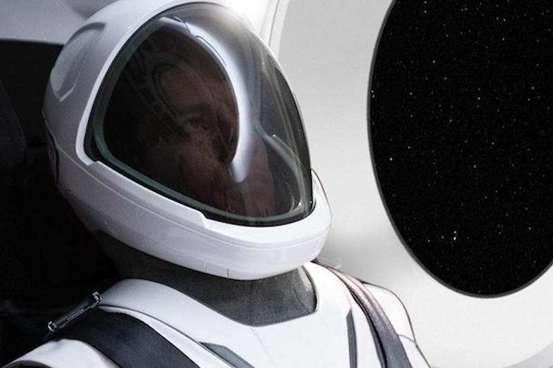 SpaceXの宇宙服