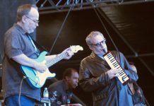 ウォルター・ベッカー さん スティーリー・ダンのギタリストが死去 ウォルター・ベッカー