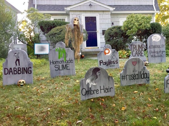 ハロウィン ディスプレイ 亡くなりつつあるトレンドがお墓に Mashup Ny