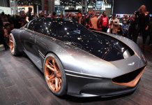 NY国際オートショー2018 注目の新型車 GENESIS ESSENTIA