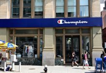 チャンピオン ニューヨーク初の店舗をソーホーにオープン チャンピオン ニューヨーク