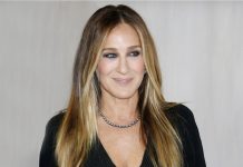 サラ・ジェシカ・パーカー NY公共図書館の予算削減を批判。署名呼びかけ サラ・ジェシカ・パーカー シューズ SJP