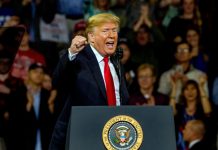 トランプ大統領 寄付金集めで民主候補を圧倒 Donald Trump