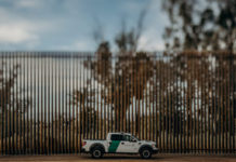 米連邦最高裁 トランプ政権の国境の壁建設 国防費の転用を承認