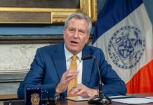 NY市長 不法滞在者を含む全住民のための包括的医療保障制度を発表 ビル・デブラシオニューヨーク市長