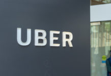 ウーバー ライセンス発行停止規制でニューヨーク市を提訴 UBER