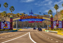 米ディズニーランド 5月より全面禁煙へ