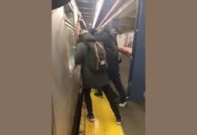 NY地下鉄 動けなくなった電車に、乗客が一致団結 MTA