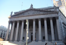 ロマンス詐欺で2.5億円騙し取り、69歳「最悪な彼氏」が起訴 The New York Supreme Court in NYC