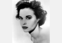 NYのソーシャライトでデザイナーのグロリア・ヴァンダービルトさん、95歳で死去 Gloria Vanderbilt