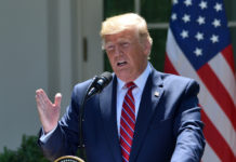 トランプ氏「彼女たちは国家を憎んでいる」-民主党の4女性議員をさらに非難 President Donald Trump