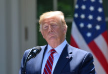 トランプ氏 民主党進歩左派に「国へ帰れ」