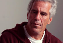 NY市検視局長 エプスタイン被告の死は首吊りによる自殺と断定