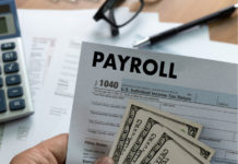 トランプ大統領 給与税・キャピタルゲイン減税を検討か PAYROLL