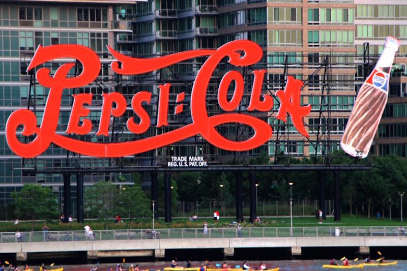 PEPSI COLA ペプシ立体POP 幅42cm ペプシコーラ 看板 札幌市東区 新道東店 PEPSI COLA ペプシ立体POP 幅42cm ペプシコーラ 看板 札幌市東区 新