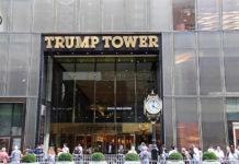 5番街トランプタワー前を「オバマ通り」に?20万以上の署名集まる TRUMP TOWER