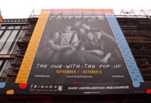 ドラマ『フレンズ』25周年記念。カウチの展示やコラボ続々登場 FRIENDS 25TH ANNIVERSARY