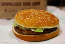 お肉の量が広告と違う〜バーガーキングに集団訴訟 Burger King Impossible Whopper