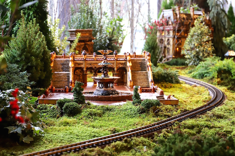 NYBG Holiday Train Show 2019