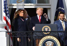 トランプ氏、NY市ベテランズデーパレードに出席。米大統領として初 President Donald Trump and First Lady Melania Trump