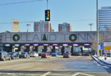 ニュージャージー州 不法滞在者への運転免許証発行へ Holland tunnel NJ