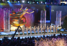 NYロックフェラーセンタークリスマスツリー点灯式。今年のパフォーマーは?