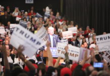 トランプ陣営 ブルームバーグニュースの取材お断り 取材方針巡り trump campaign