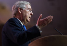 トランプ大統領弾劾裁判 審理ルールを巡って与野党応酬