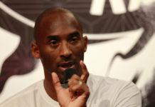 グラミー賞オープニング、元NBAコービー・ブライアントさんを追悼 Kobe Bryant