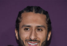 イラン攻撃は人種差別?元NFLキャパニックのツイートを巡って物議 Colin Kaepernick