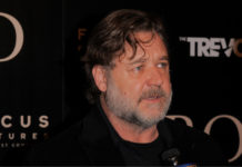 ゴールデングローブ賞欠席のラッセル・クロウ、オーストラリア森林火災でメッセージ Russell Crowe