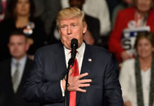 トランプ氏「モップとバケツで十分」NYの13兆円の水害対策案を批判