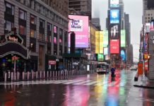 ニューヨーク、再ロックダウンの可能性。市長が警告