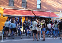 NY市 若者の新型コロナ感染が増加