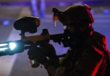 トランプ米大統領、「大量の」連邦職員を派遣方針 都市の犯罪対策強化に