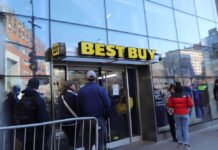米家電量販大手ベストバイ 今年のサンクスギビングデーは休業 ベストバイ BEST BUY 感謝祭 サンクスギビングデーセール