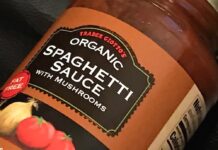 トレジョは人種差別的?ブランド廃止を呼びかけ トレーダージョーズ 差別主義