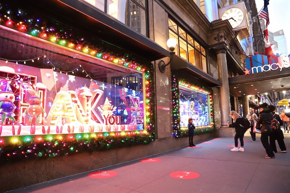 メイシーズホリデーウィンドウ