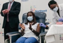 NY市の看護師、米ワクチン接種第1号に「トンネルの先に光」 米国 ニューヨーク ワクチン接種