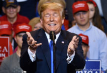 トランプ前大統領が敗北認めた瞬間