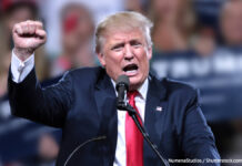 一族企業と幹部が起訴 トランプ氏が固めた決意とは