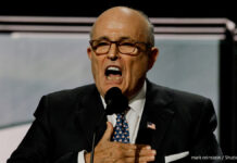 ジュリアーニ氏 弁護士キャリアに新たな危機