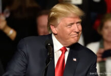 ウルトラC!? トランプ支持者が唱える「大統領復帰」7つのステップ